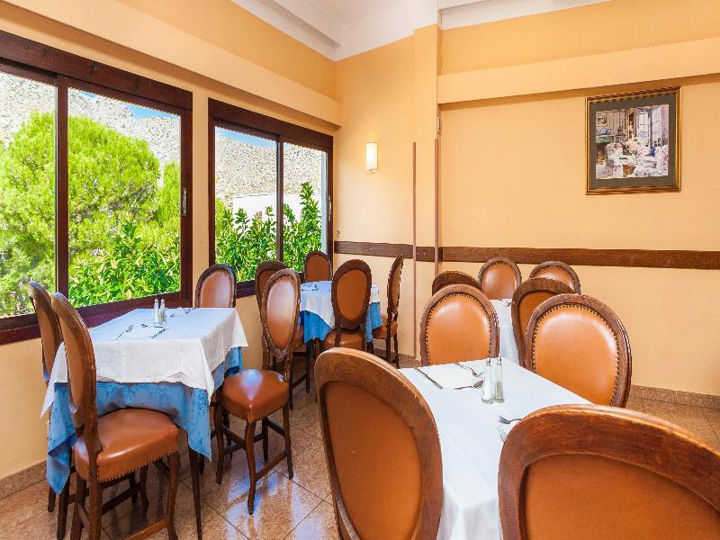 Hotel Globales Simar Cala de Sant Vicenc Esterno foto