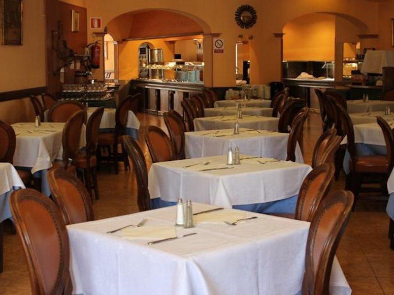 Hotel Globales Simar Cala de Sant Vicenc Esterno foto