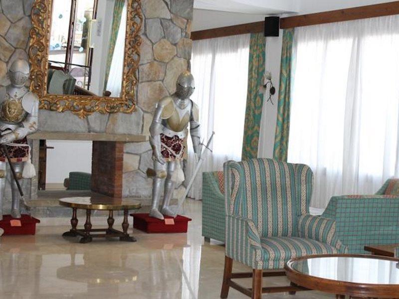 Hotel Globales Simar Cala de Sant Vicenc Esterno foto