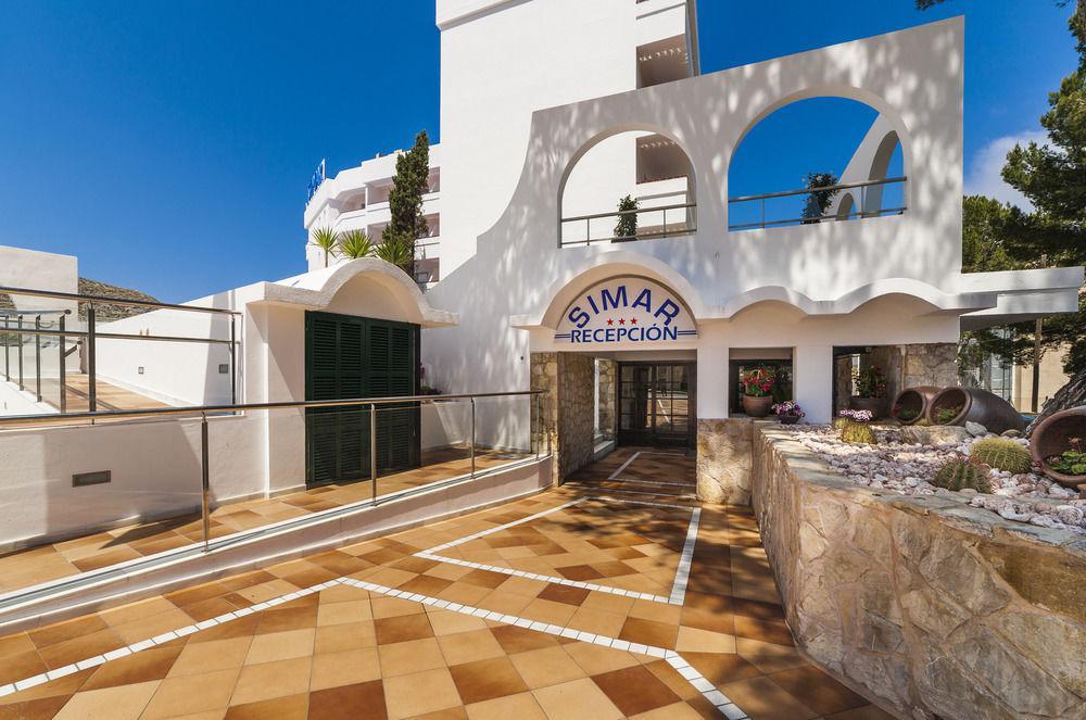Hotel Globales Simar Cala de Sant Vicenc Esterno foto