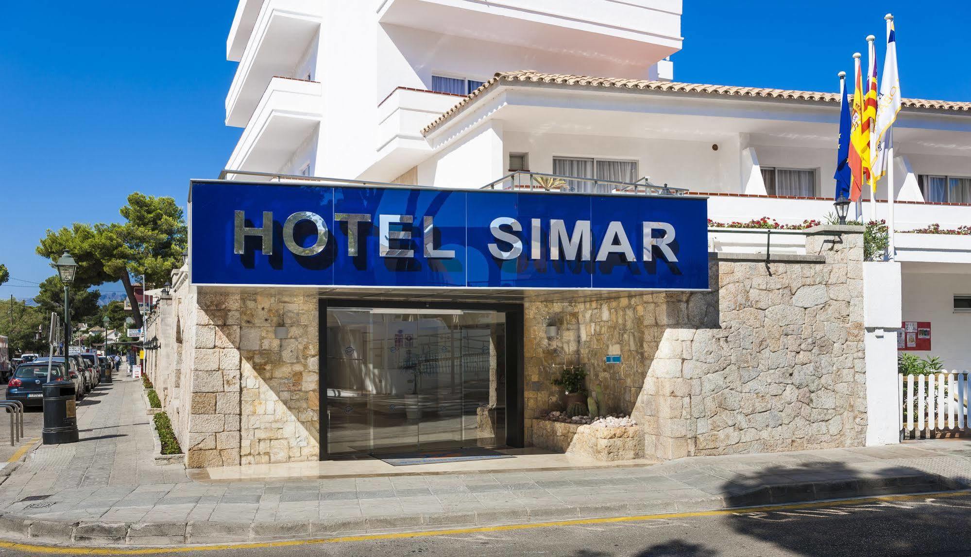 Hotel Globales Simar Cala de Sant Vicenc Esterno foto
