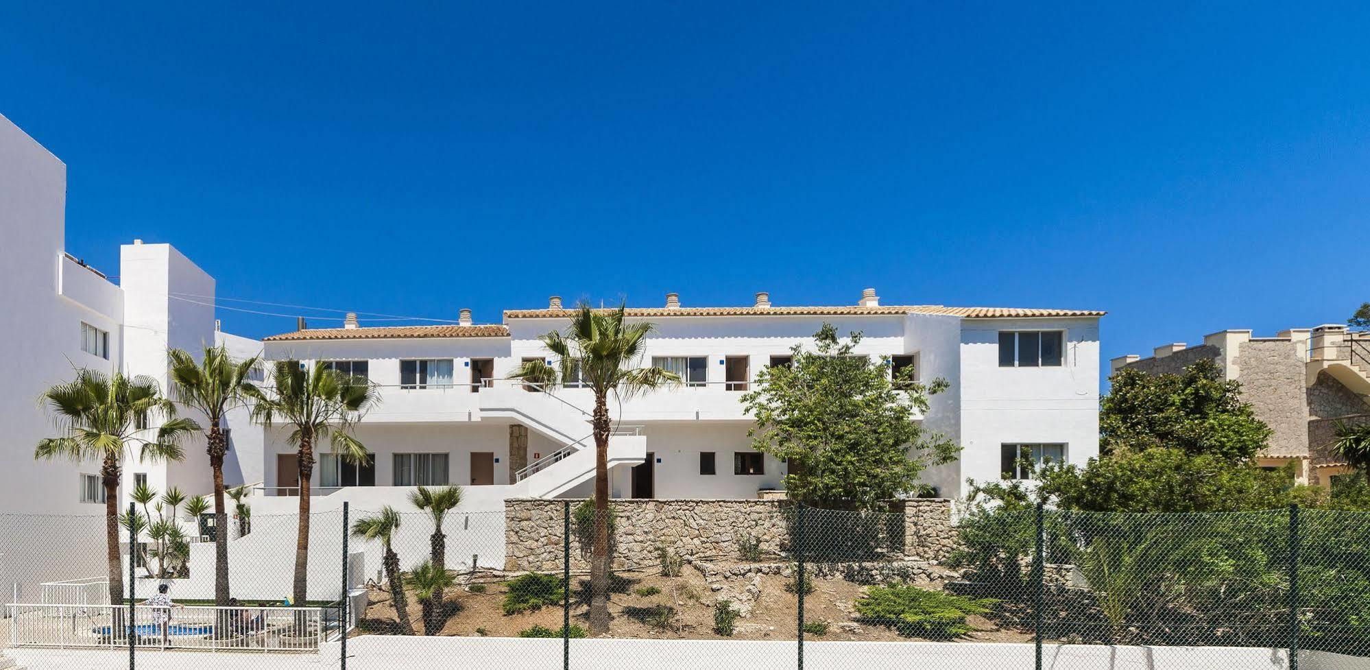 Hotel Globales Simar Cala de Sant Vicenc Esterno foto