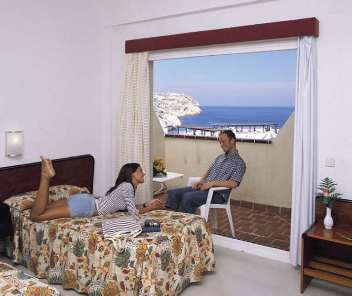 Hotel Globales Simar Cala de Sant Vicenc Esterno foto